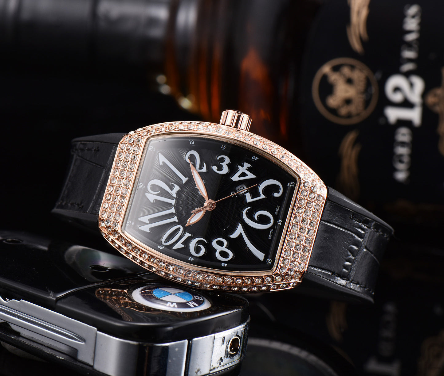 Barrel fashion casual men's belt quartz watch