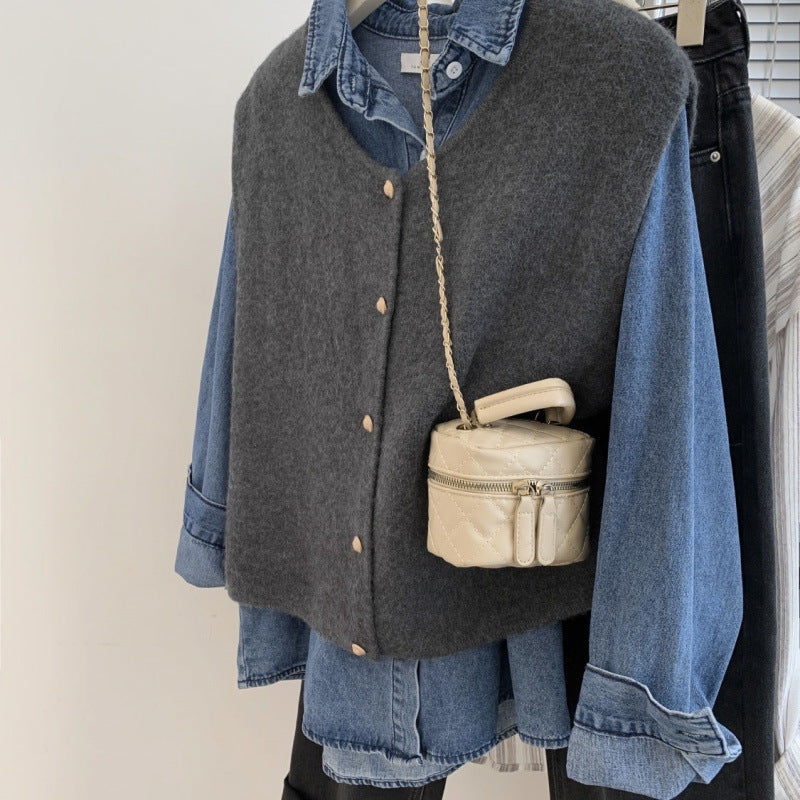 French Retro Small Golden Button Round Neck Knitted Vest For Women Loose
