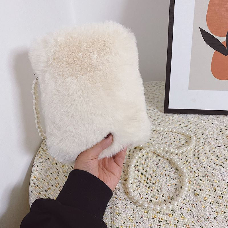 Women's Fashion Plush Pearl Chain Shoulder Messenger Bag