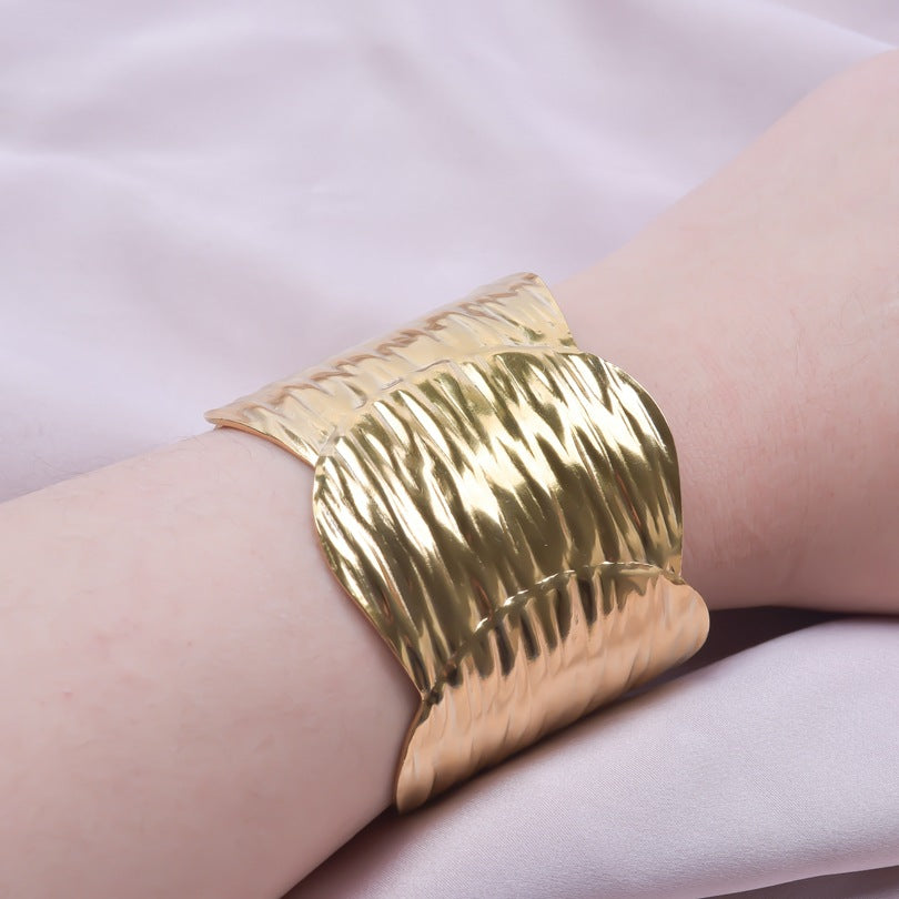 European And American Adjustable Stainless Steel Bracelet