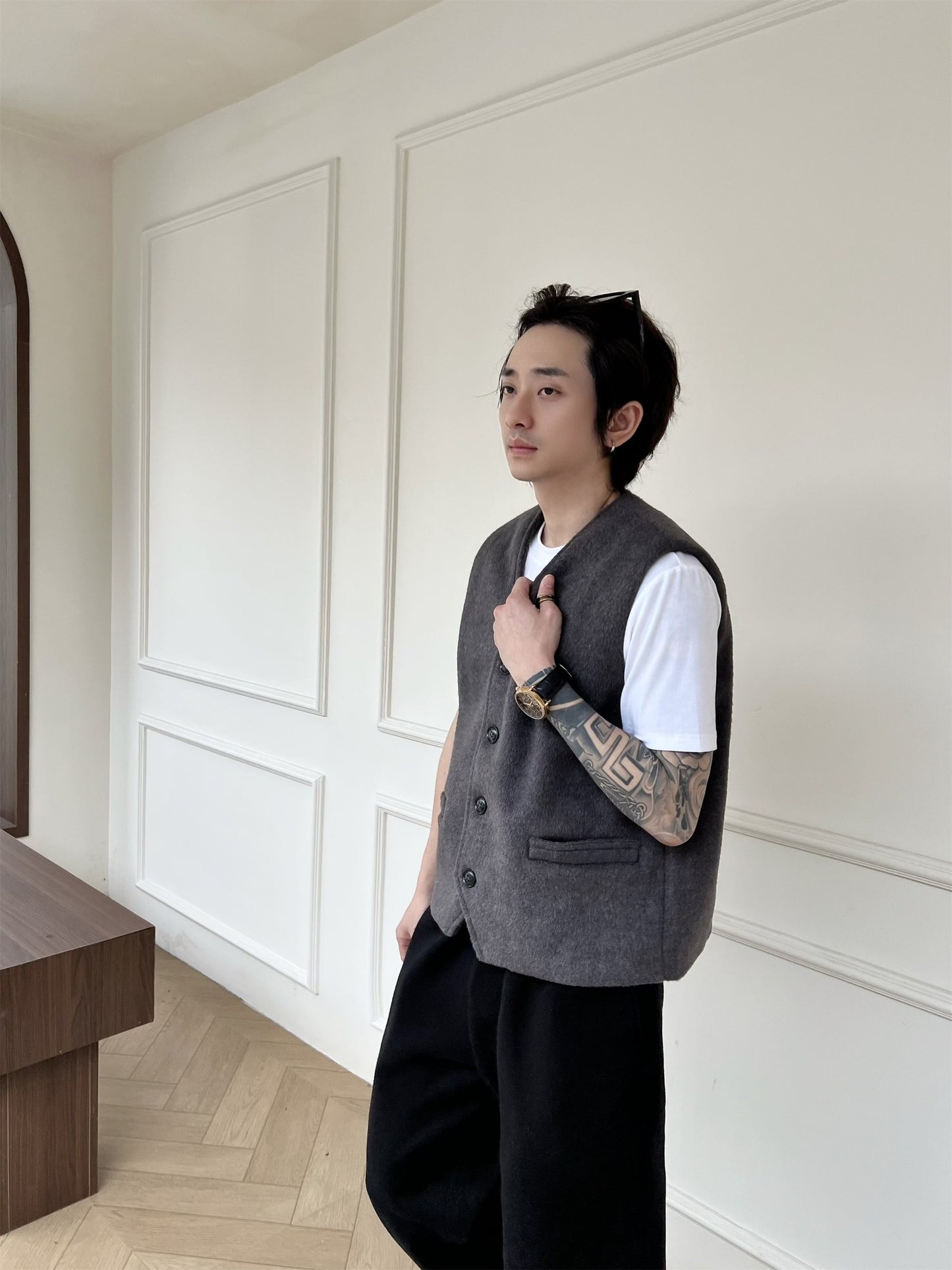 Mens Sophisticated Monochrome Wool Layered Vest In A French Style