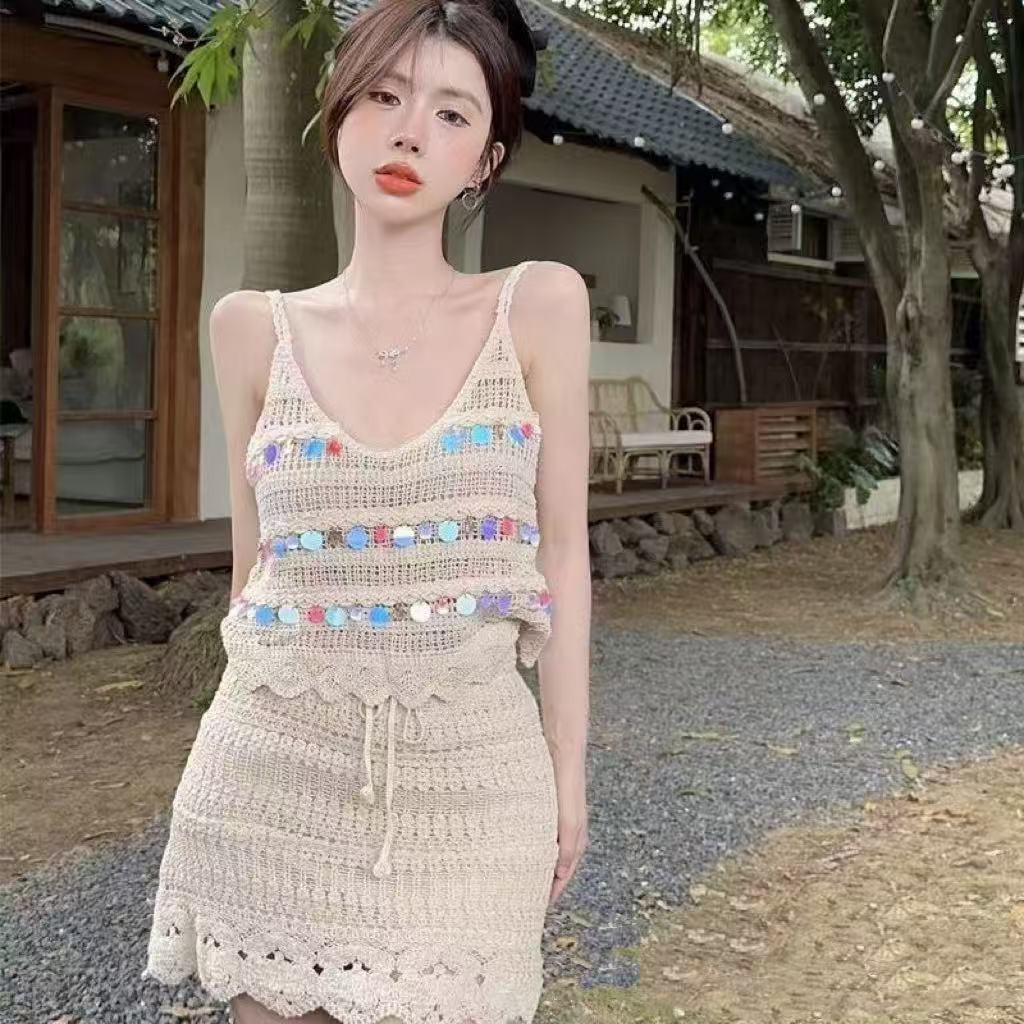 Women's Knitted Camisole High-waisted Skirt Suit
