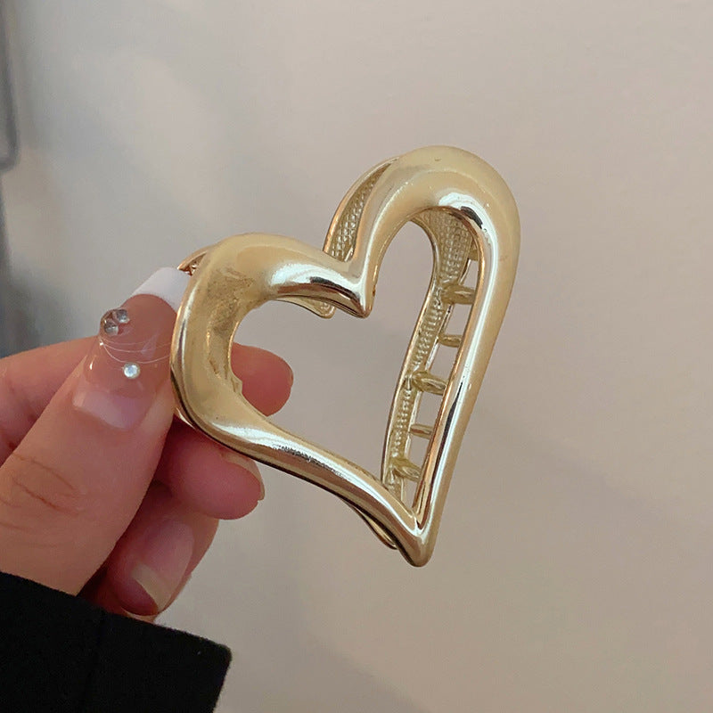 High Sense Metal Heart Grip Simple