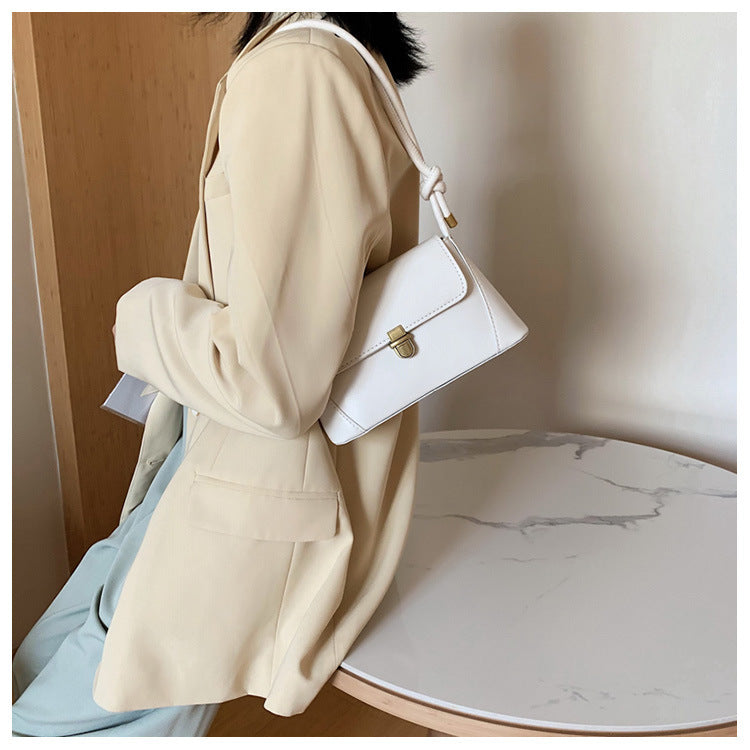 Women's design retro armpit one shoulder bag