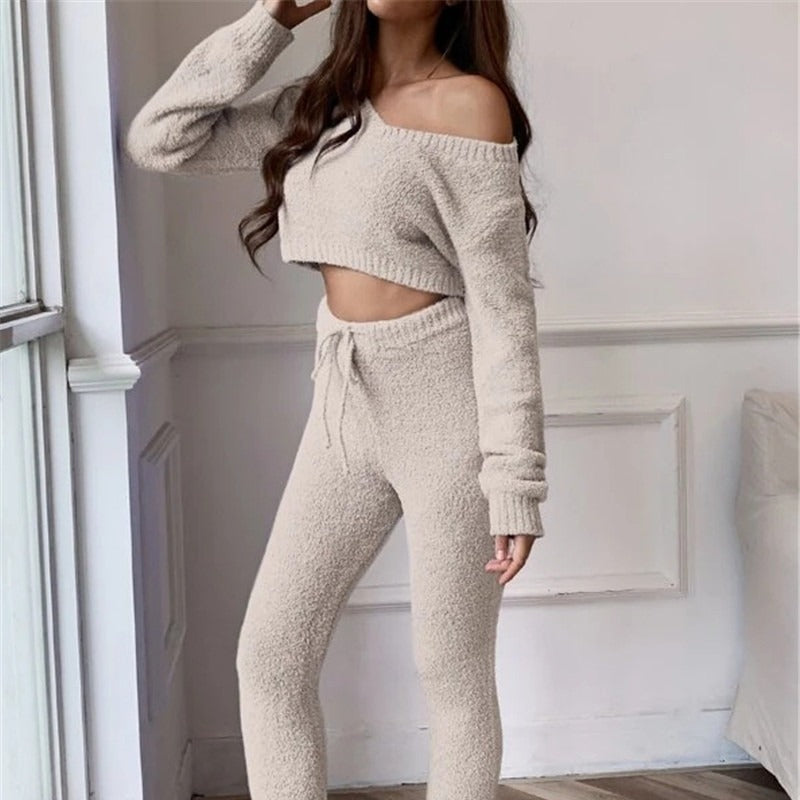 Casual Short Knitted Sweater Plush Suit Women
