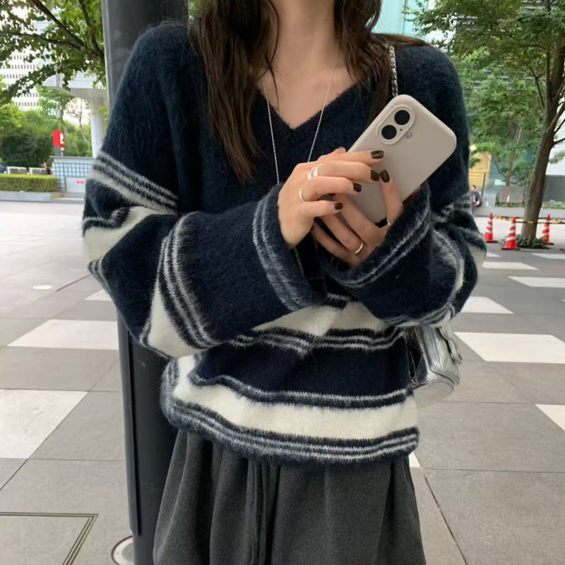 V-neck Layered Striped Brushed Lazy Style Versatile Knit Sweater Women