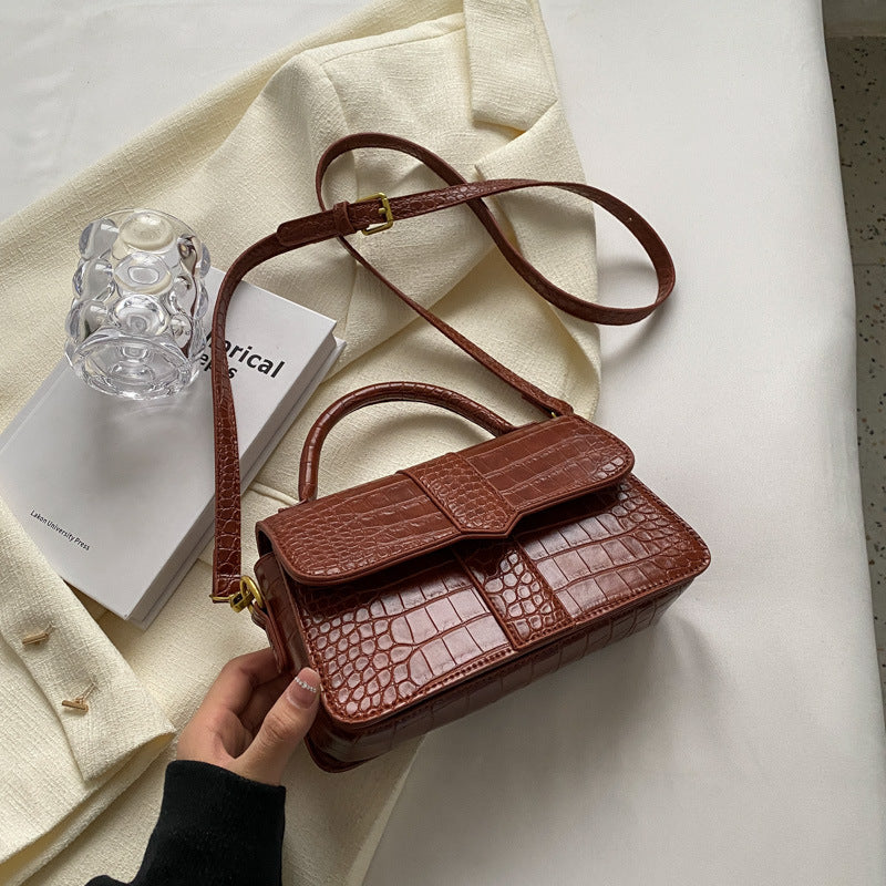 Simple Portable Small Square Casual Retro Single Shoulder Crossbody Bag