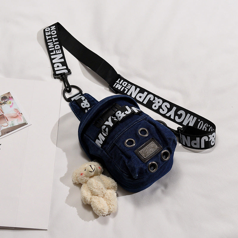 Canvas shoulder bag