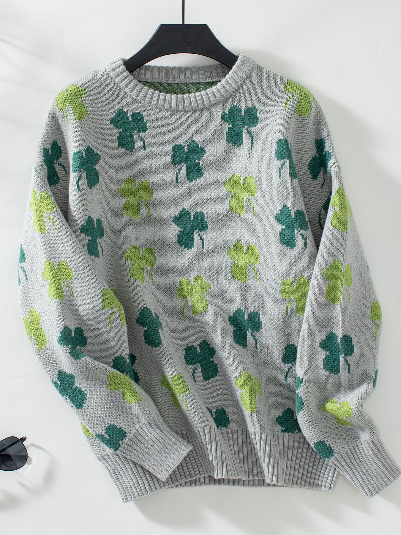 Drizzle Clover Jacquard Pullover Women's Sweater