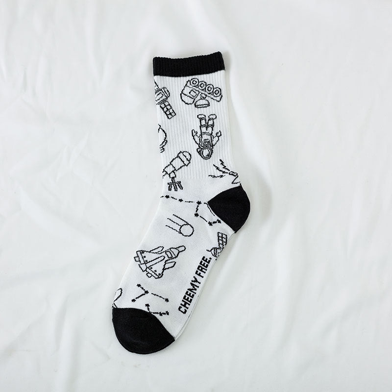 Preppy-style Womens High-top Athletic Odor-resistant Socks