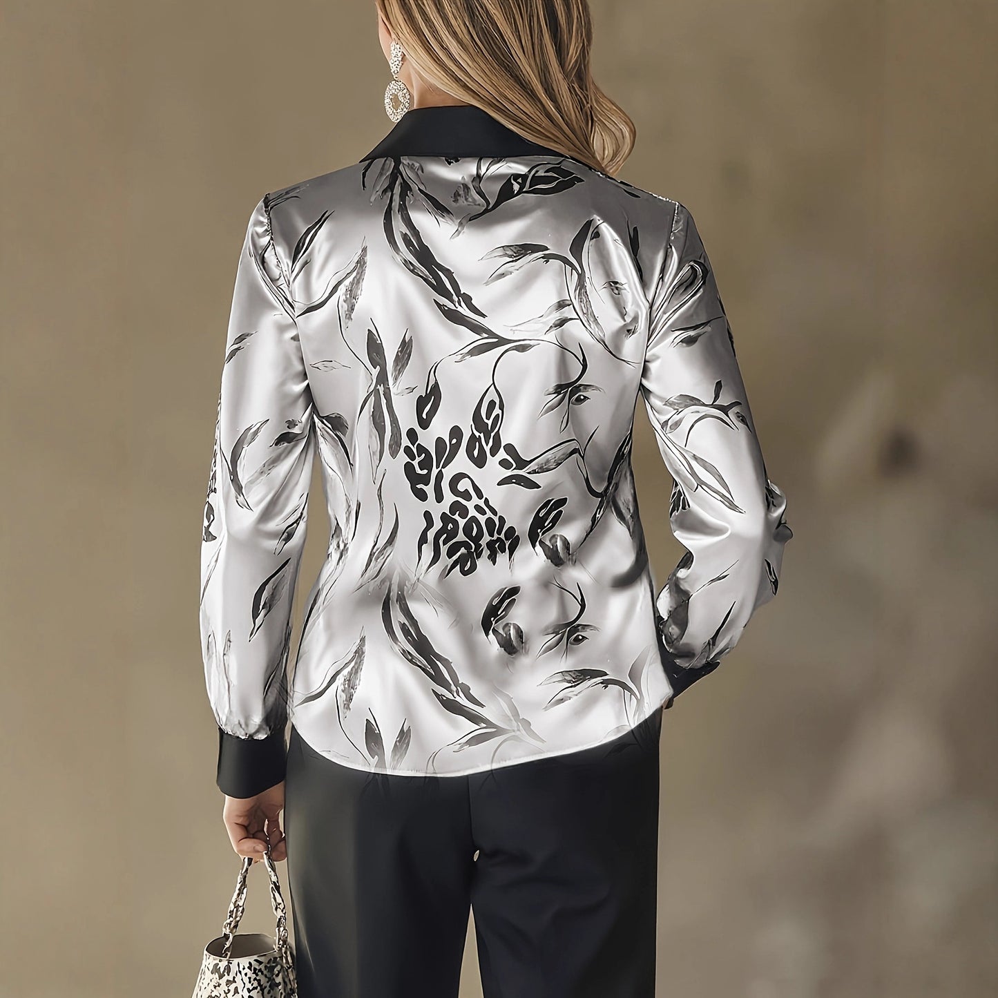 Women's Long-sleeve Shirt With Face-button Print