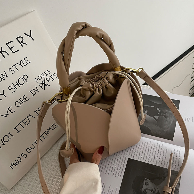 Fashion Women's Bag Messenger Bag Retro Single Shoulder Bucket Bag