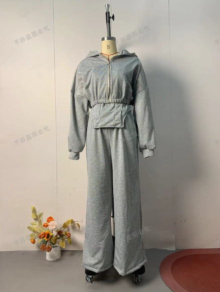 Womens Sportswear A Stylish Minimalist And Relaxed Three-piece Set