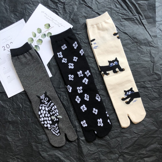 Women's split toe jacquard socks