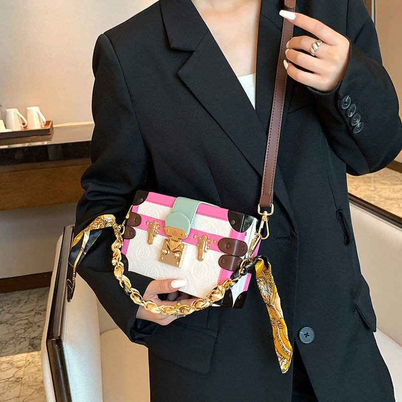 New Style One Shoulder Cross Body Female Foreign Style Graffiti Printed Box Bag
