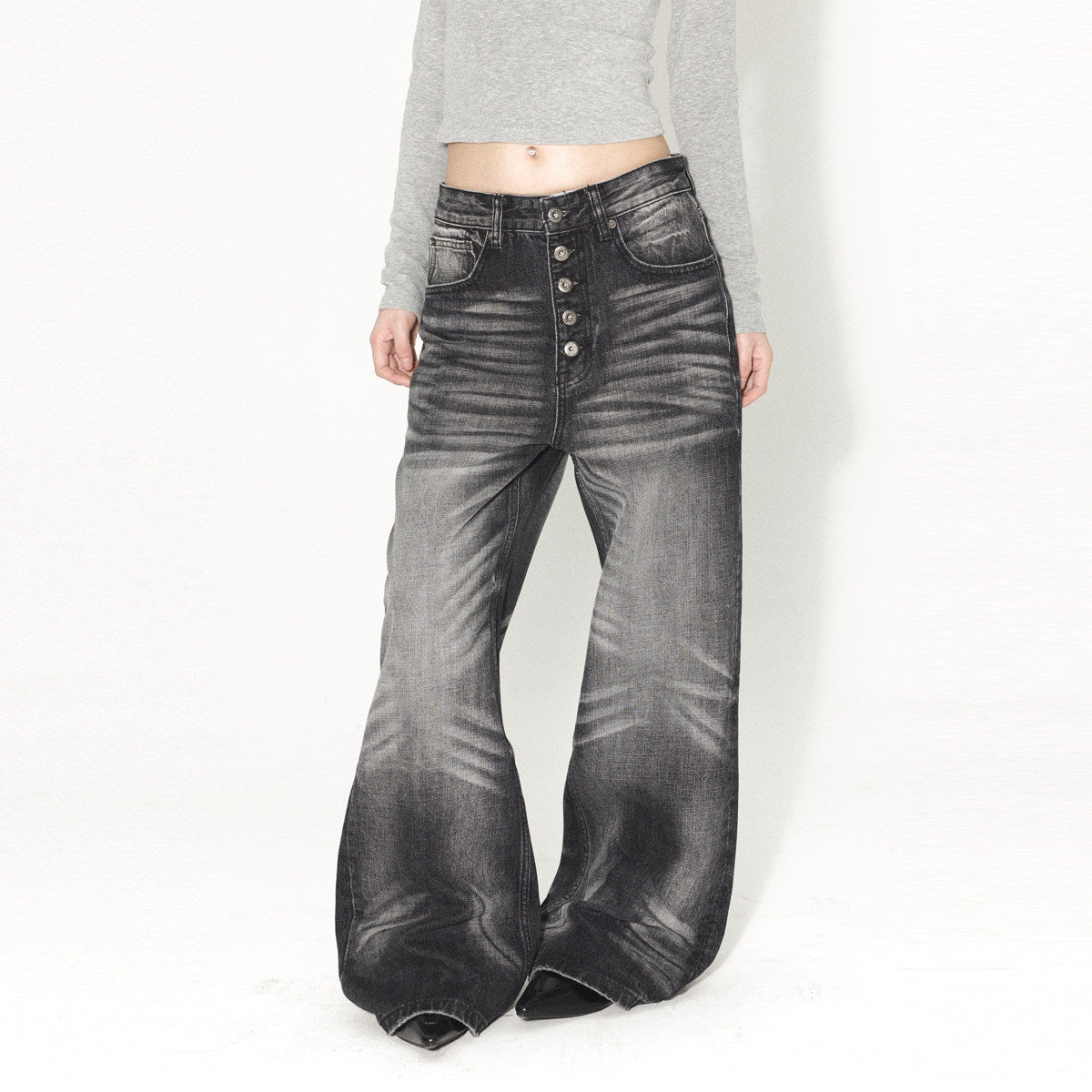 Retro Zipped Five Button Jeans