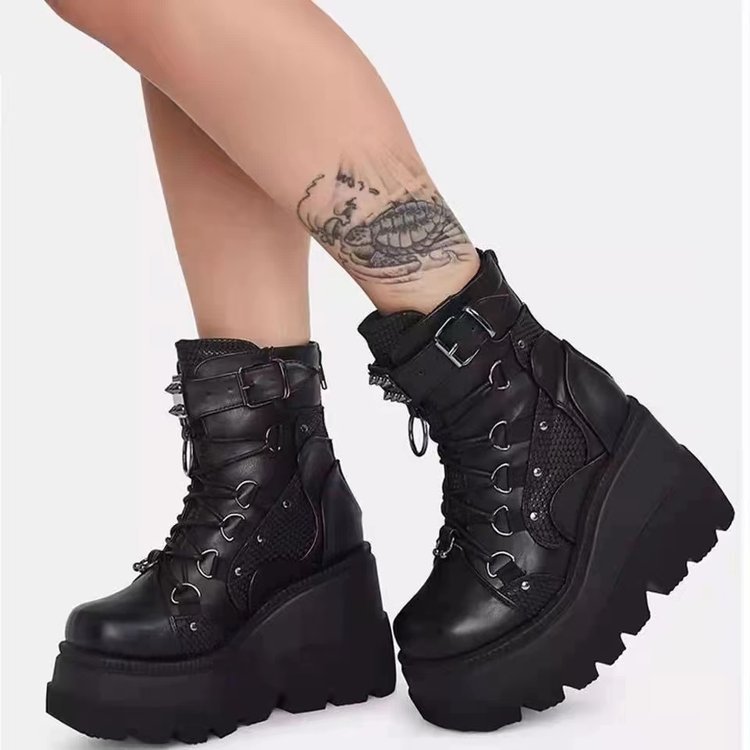 Women's Plus Size Round Toe Platform Wedge Boots