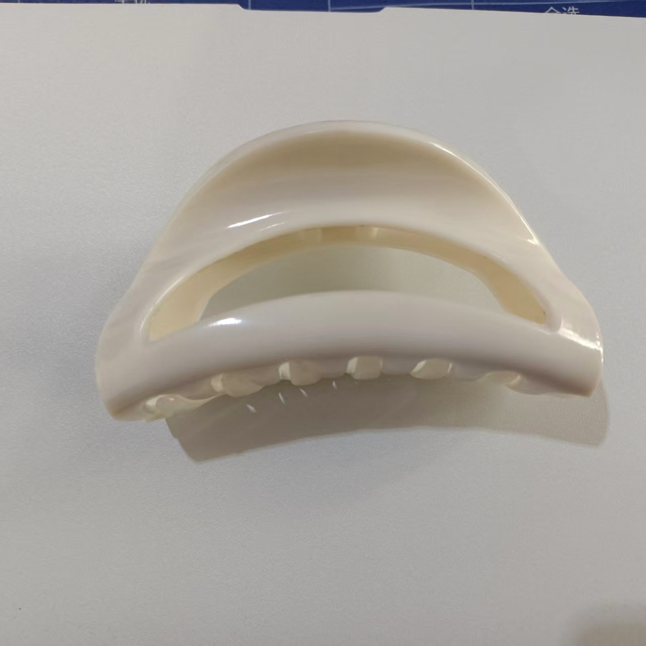 Shark Clip Hair Clip Thats Gentle On The Scalp For Women