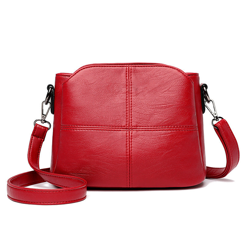 Large Capacity Simple And Stylish Commuter Bag