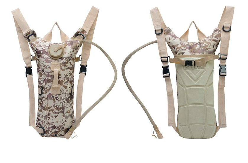 Camouflage shoulder bag