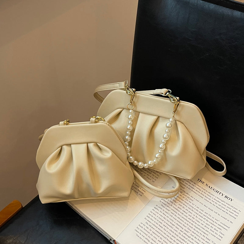 High-grade Silver Shell Shoulder Messenger Bag