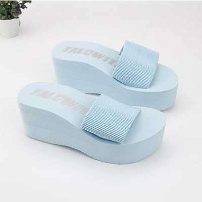 Platform flip-flop beach sandals