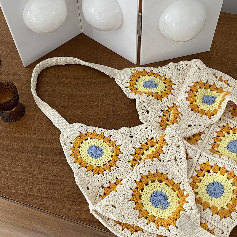 Net Red Ins Hand-woven Bag Flower Stitching Beach