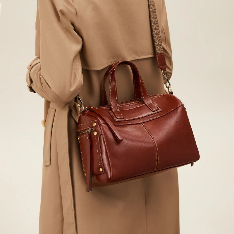 Large Capacity First Layer Cowhide Middle-aged Women's Shoulder Bag