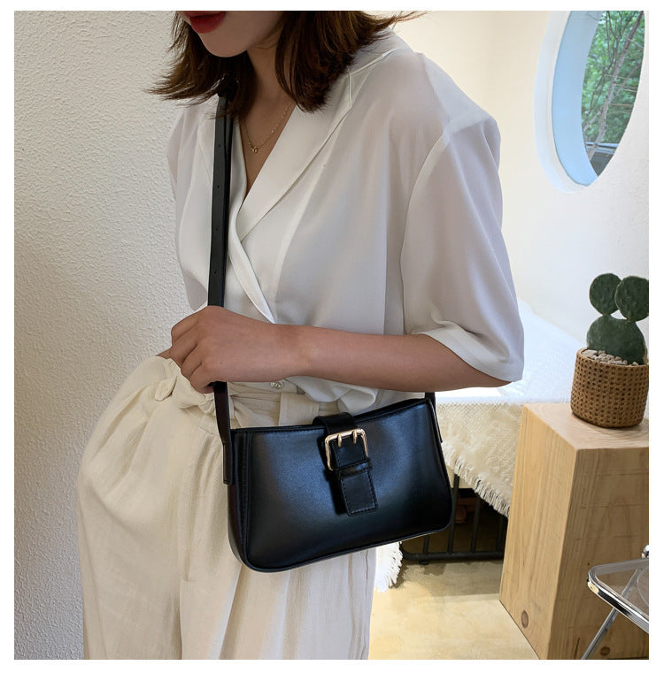 Fashion simple shoulder bag