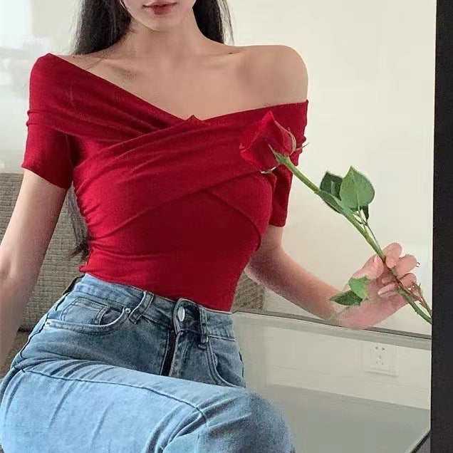 Arrival Hong Kong-Style Retro Off-Shoulder Short-Sleeve T-Shirt
