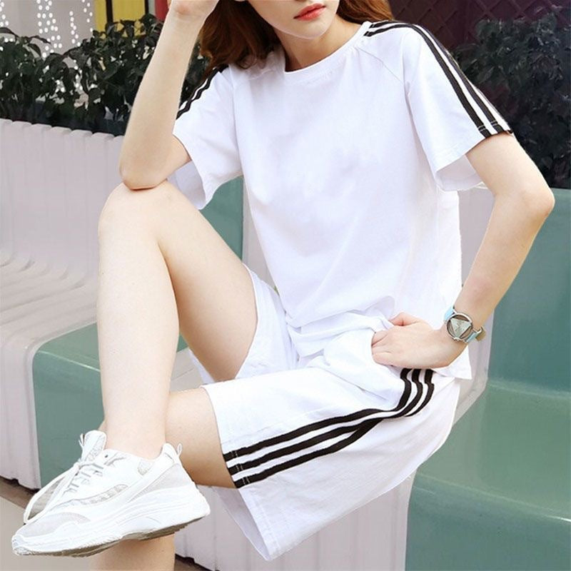 Casual Sportswomen Three-stripe Loose Short Sleeve Shorts Two-piece Set