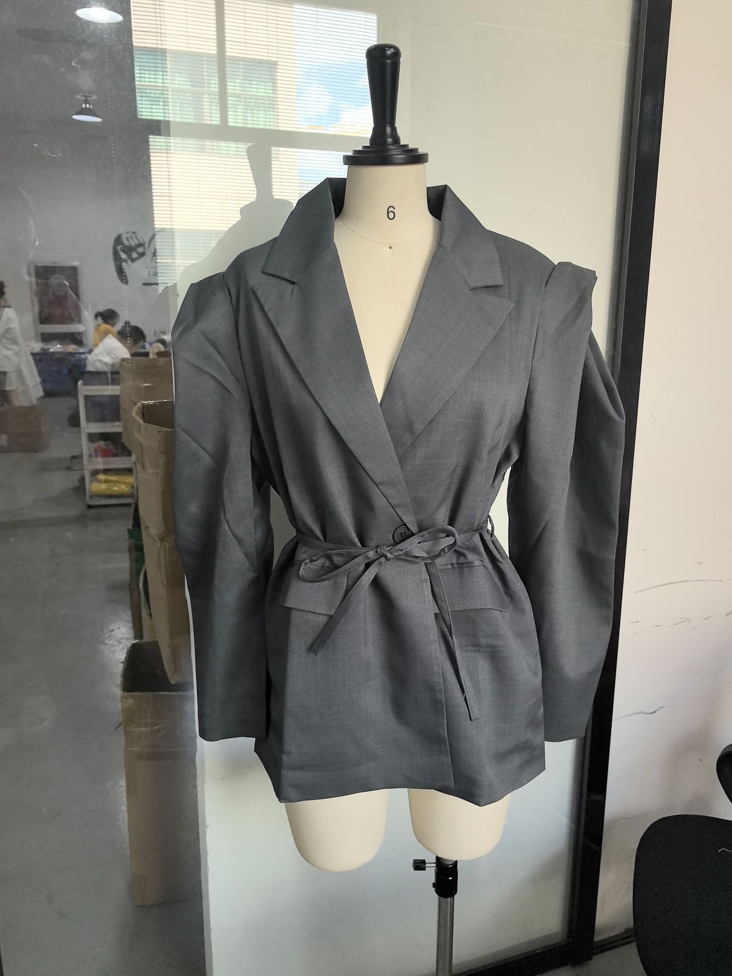 Women's Loose Fashion Polo Collar Tie-front Top