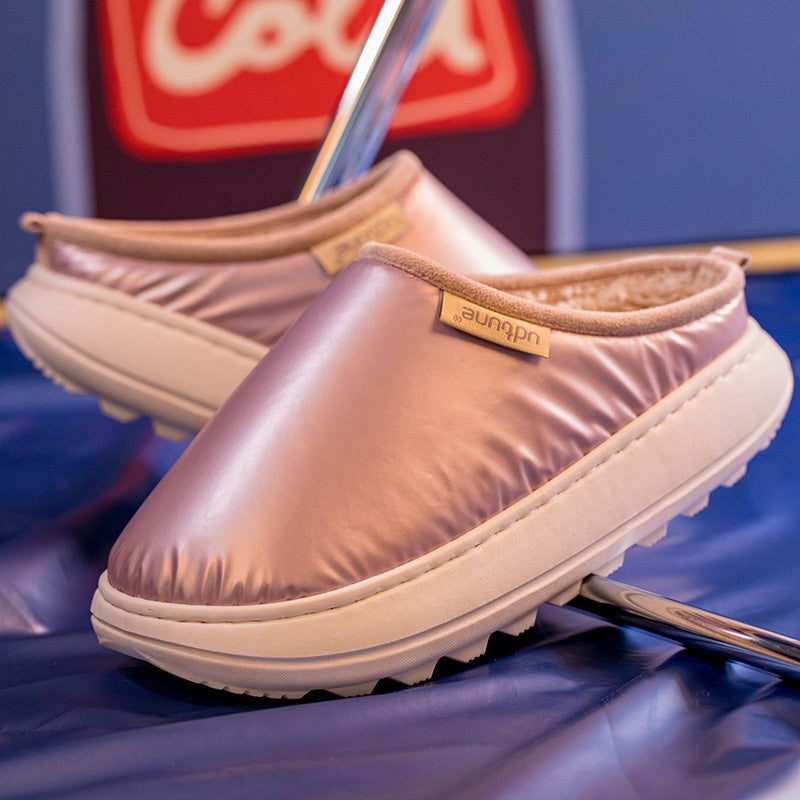 Cotton slippers with thick bottoms and down