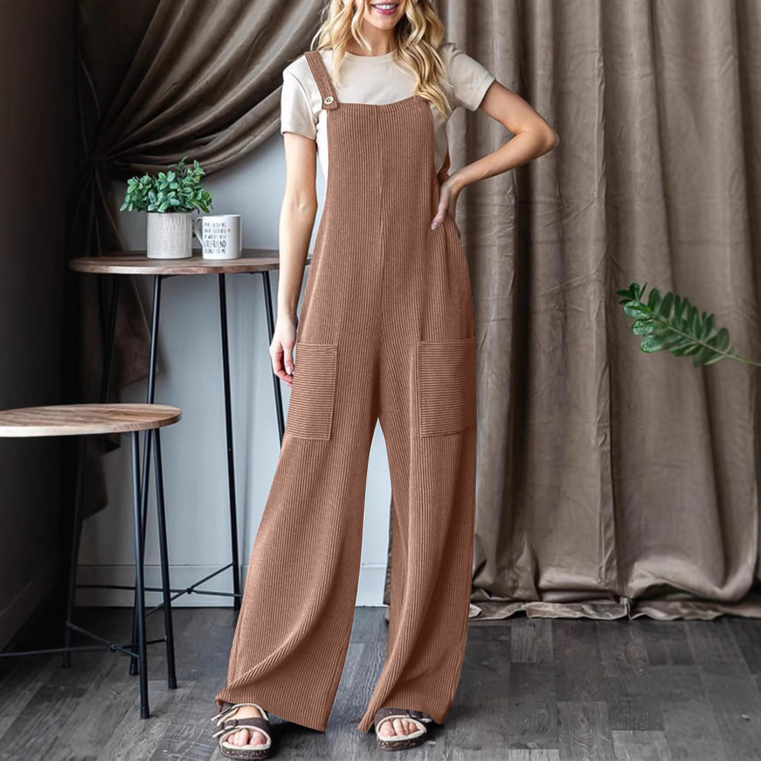 Jumpsuit til kvinder med justerbart spænde og lommer