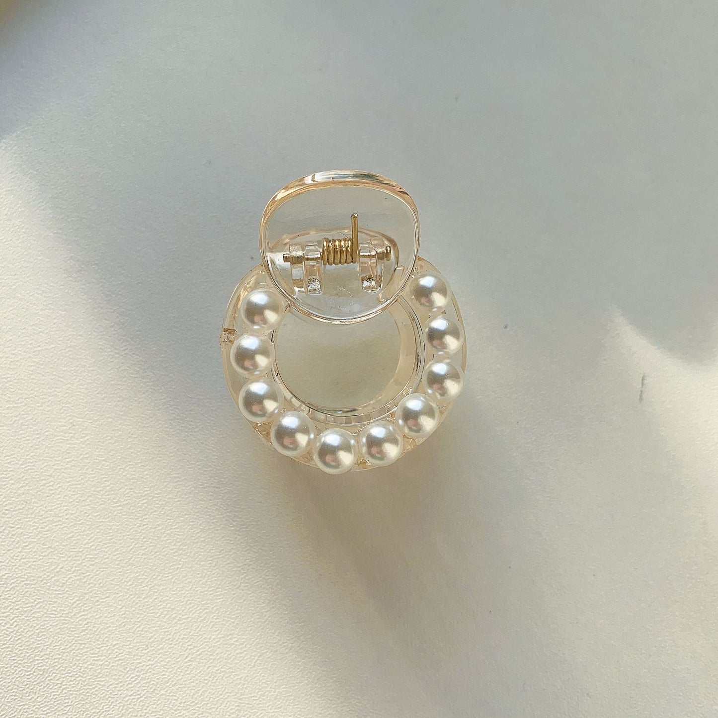 Large And Small Pearls Barrettes