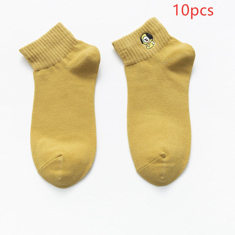 Female Japanese cartoon shallow mouth socks