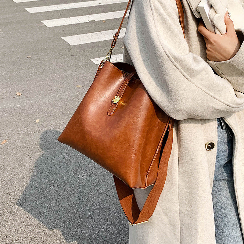 Versatile INS Women's New Fashion Broadband Crossbody Bag