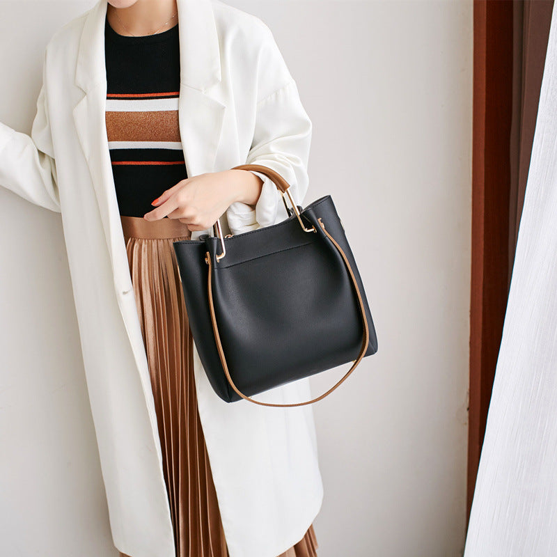 Bucket bag shoulder diagonal package