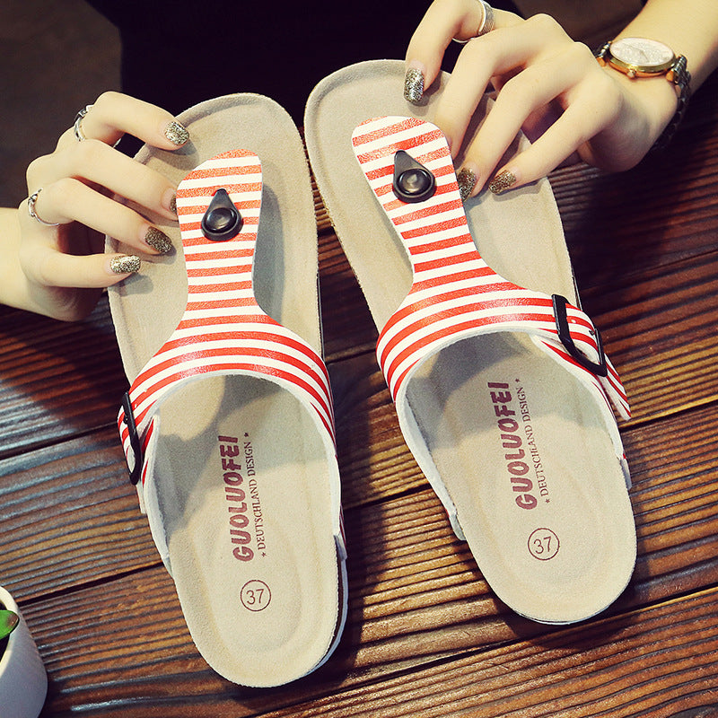 Women's flip-flop sandals