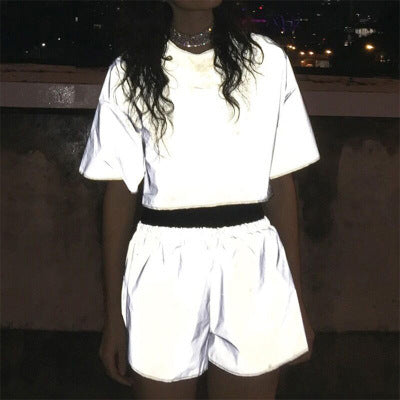 Reflective color-changing shorts