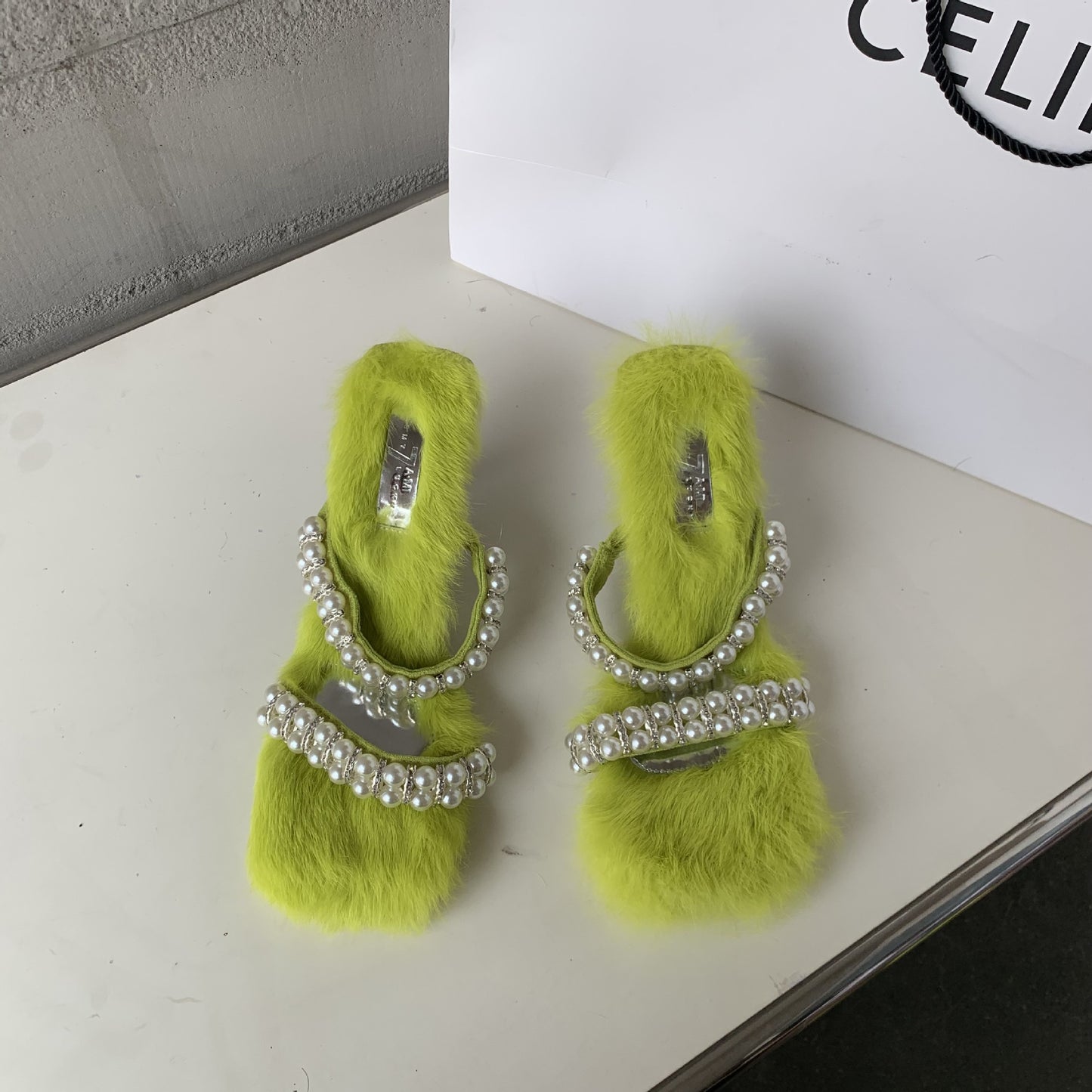 Fairy Pearl Open-toe Square High Heel Sandals