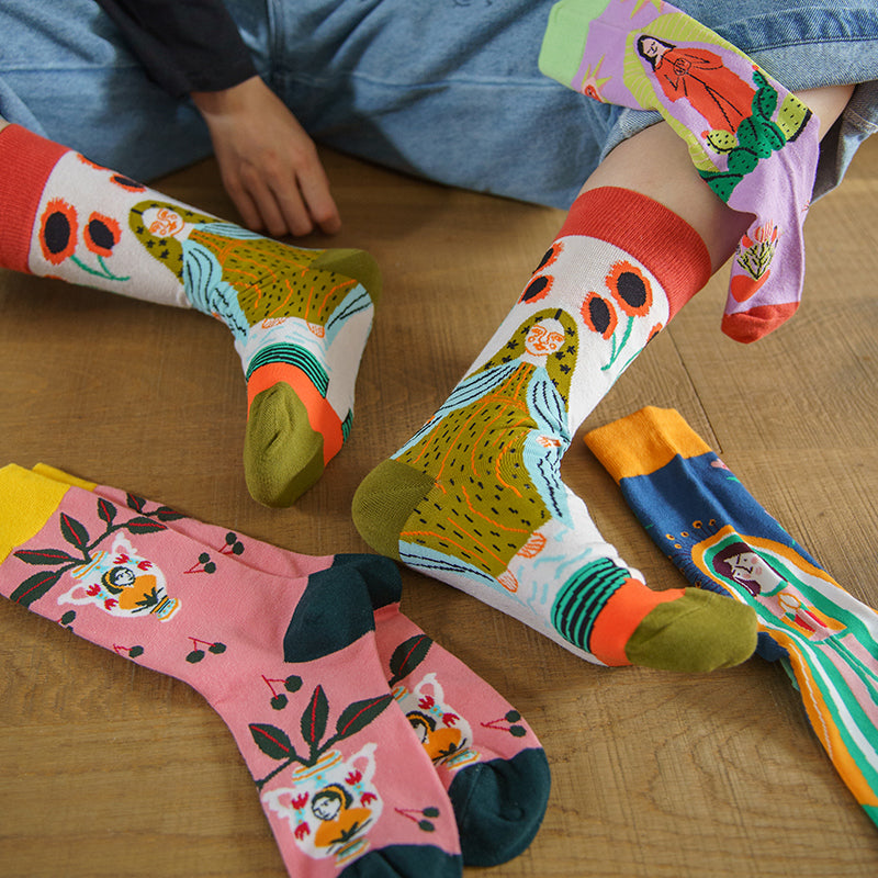 Cute Cotton Socks Women's Mid-tube Color Anime Wild Retro