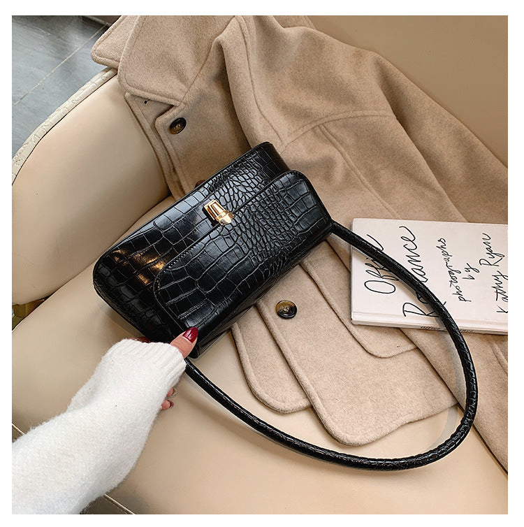 portable One-shoulder small square bag