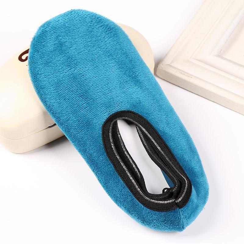 Dispensed thick bottom yoga socks