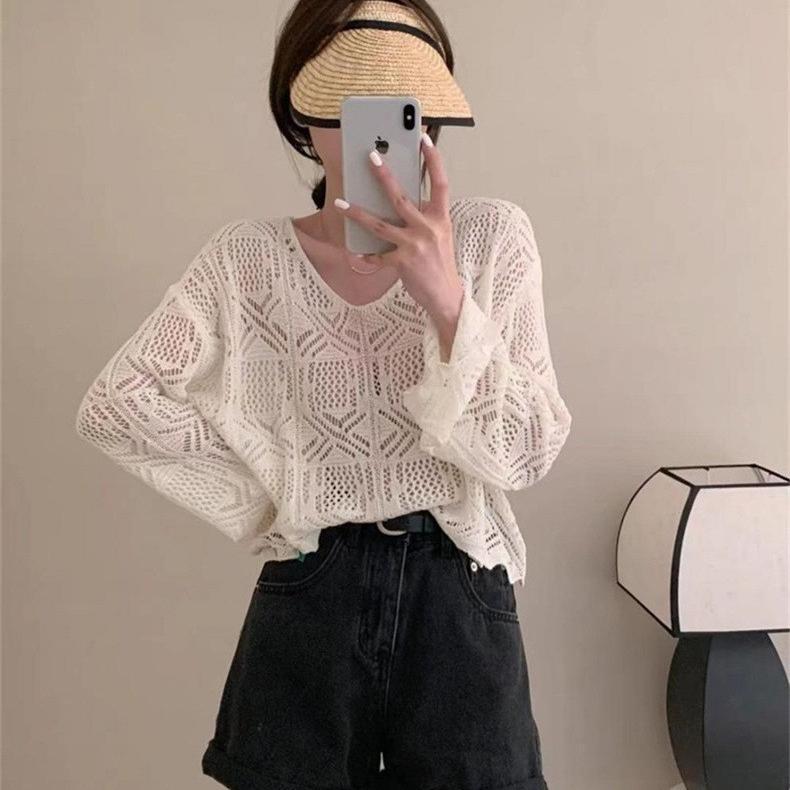 Summer New V-neck Hollowed Fashion Loose Sun-protection Shirt