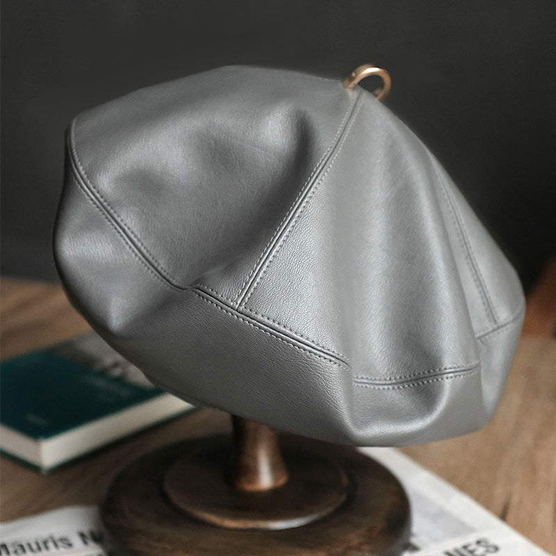 Simple Versatile Literature Retro Painter Hat Black Female