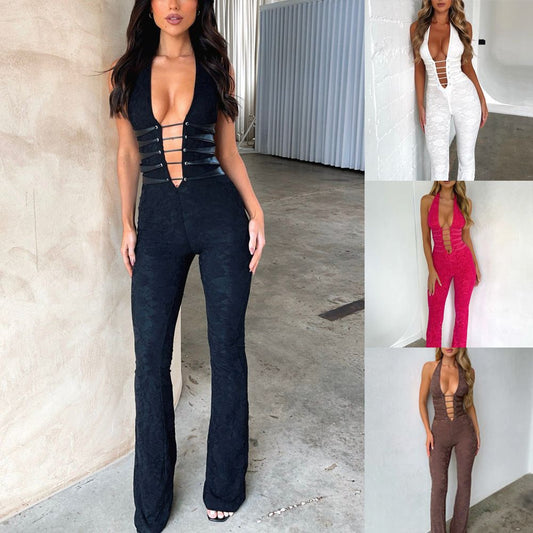 Jumpsuit med snøredetaljer og gennemsigtig blonde i slim fit
