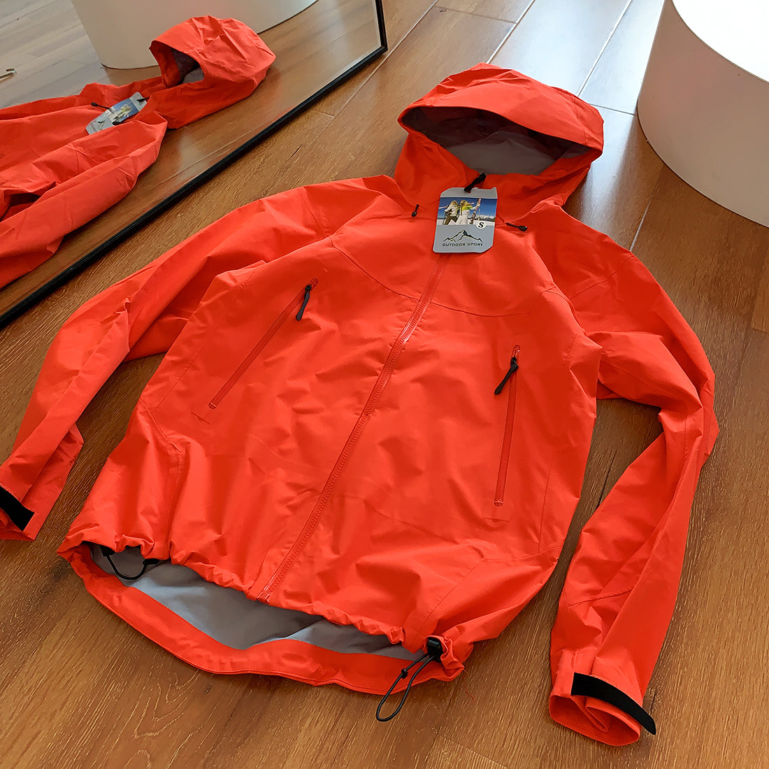 Outdoor Windproof Hooded Jacket