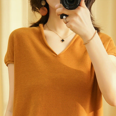 Womens Cotton-linen V-neck Short-sleeve T-shirt In Solid Colors