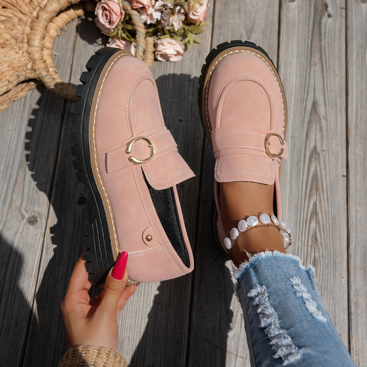 Buckle Thick Bottom Low Cut Round Head Pumps